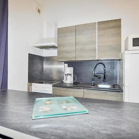 1 Bedroom Awesome In Sorede